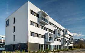 Ac Hotel By Marriott Saint-Julien-En-Genevois